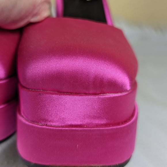 Hot Pink Mary Jane Barbie Core Platform Heels Rhinestone Accents Size 38 - Picture 5 of 8